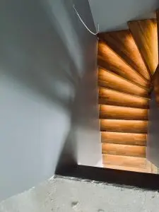 Trepiproff trepid - kvaliteetne ja kindel trepp, treppide valmistamine ning paigaldus.